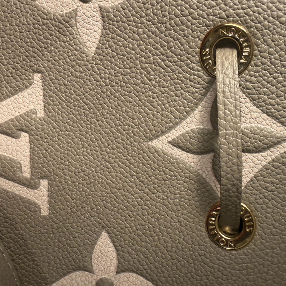 Louis Vuitton Taupe Monogram Shoulder Bag Set - Picture 12 of 16